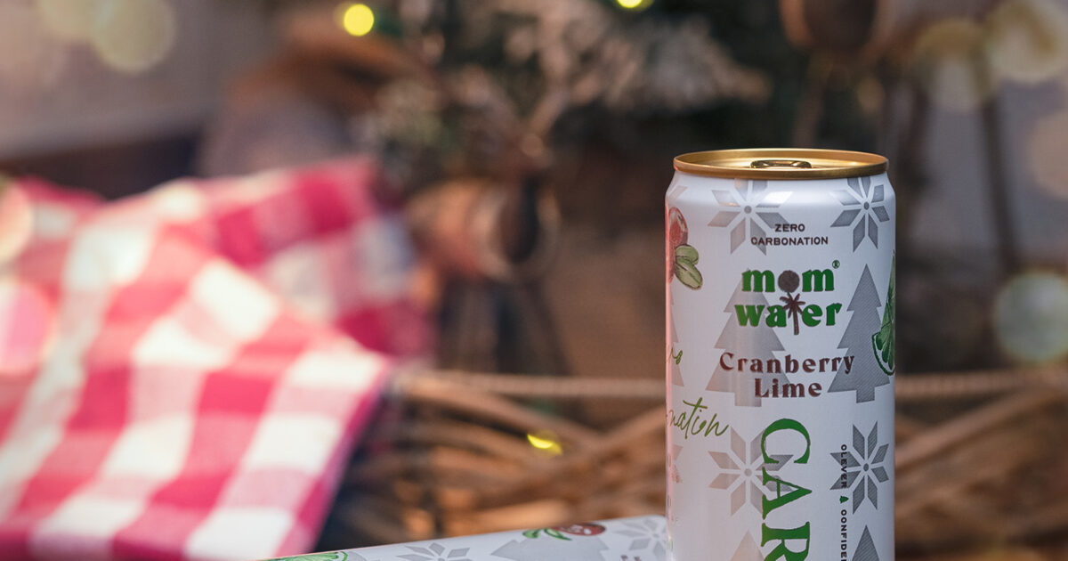 Mom Water Launches Canned Cocktail Holiday Flavor ‘carol Craft Spirits Magazine 
